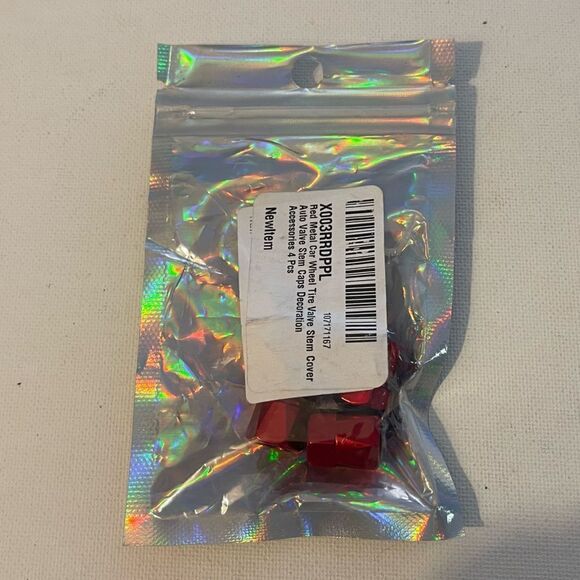 Ford logo valve Stem caps in Red set of 4 NWT - Picture 4 of 4